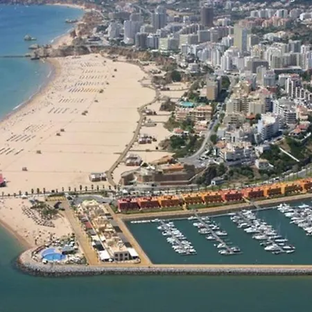 Apartamento Apartamento Moderno Na Praia Da Rocha By Izi Boo Kings